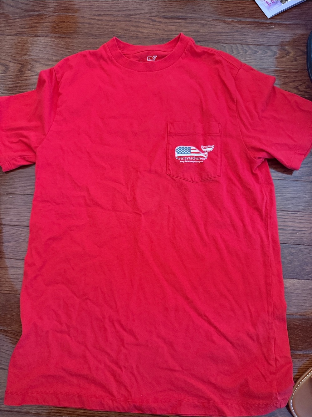 Vineyard Vines Men's Bright Red Short-Sleeve Pocket Tee